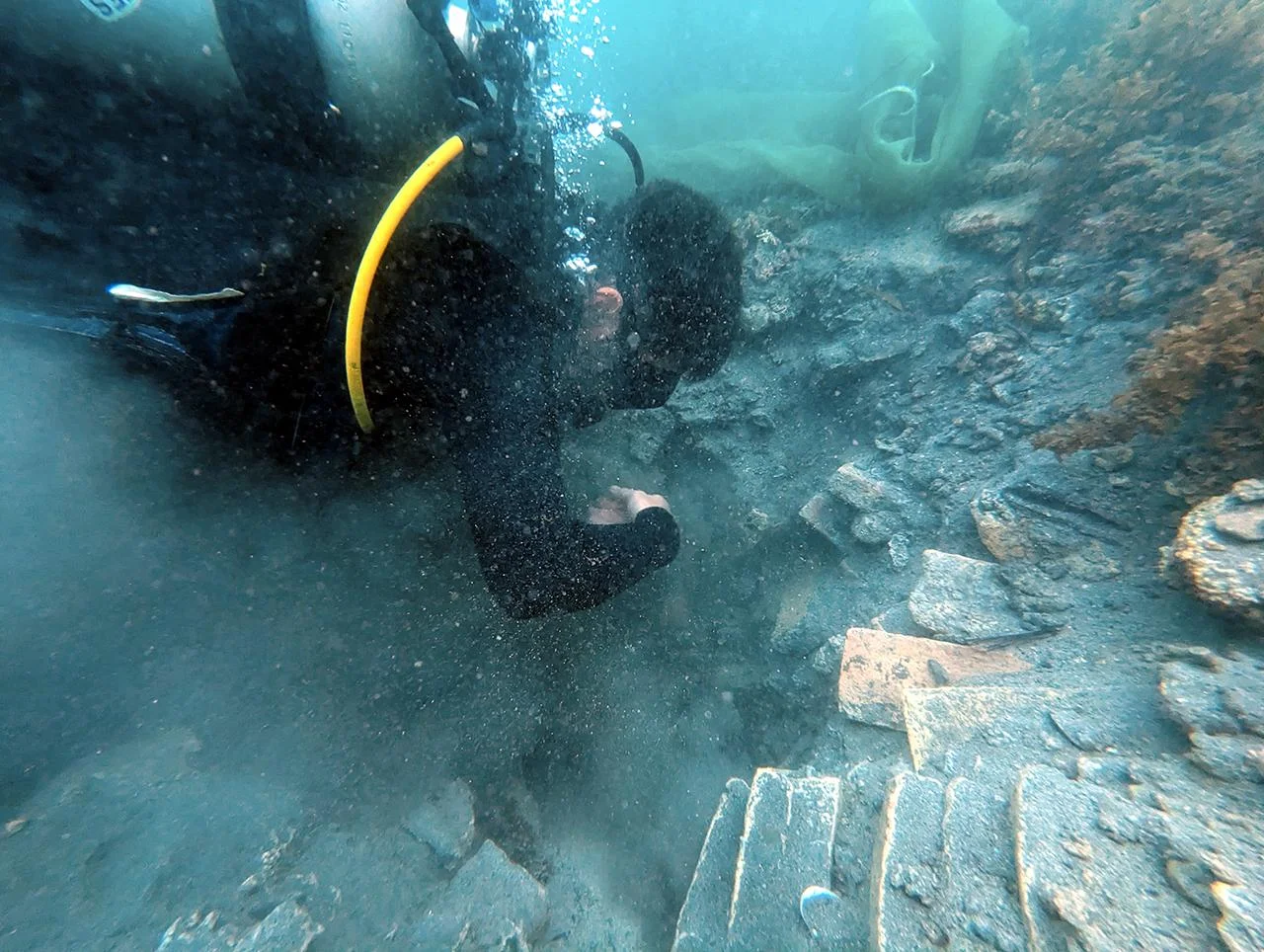 National Museum of Denmark examines slave ships in Costa Rica. Credit: Jakob Olling